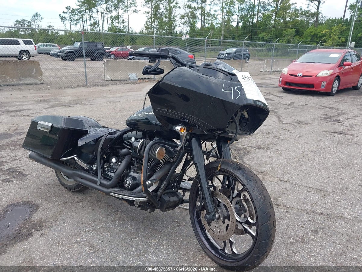 2012 HARLEY-DAVIDSON FLTRX ROAD GLIDE CUSTOM