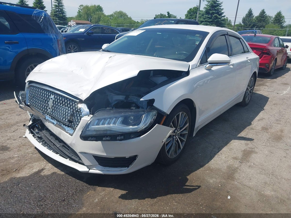 2017 LINCOLN MKZ HYBRID PREMIERE — снимка 2