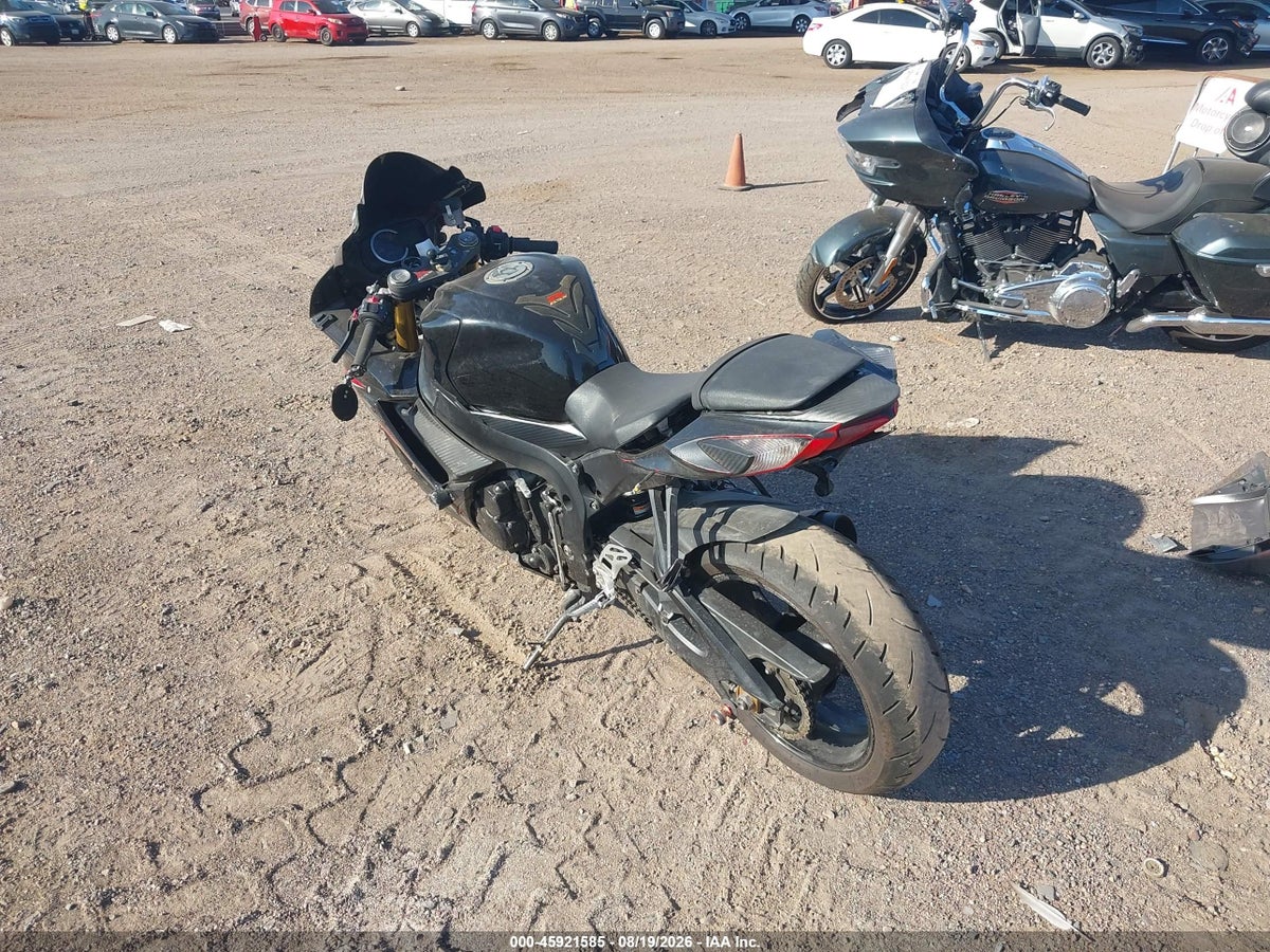 2014 SUZUKI GSX-R750 — снимка 3