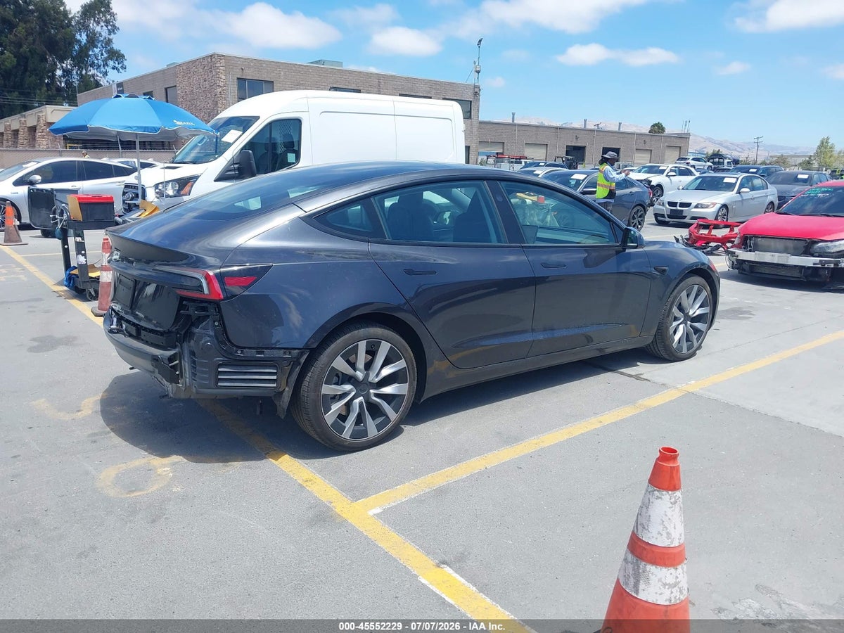 2024 TESLA MODEL 3 LONG RANGE DUAL MOTOR ALL-WHEEL DRIVE/REAR-WHEEL DRIVE — снимка 4