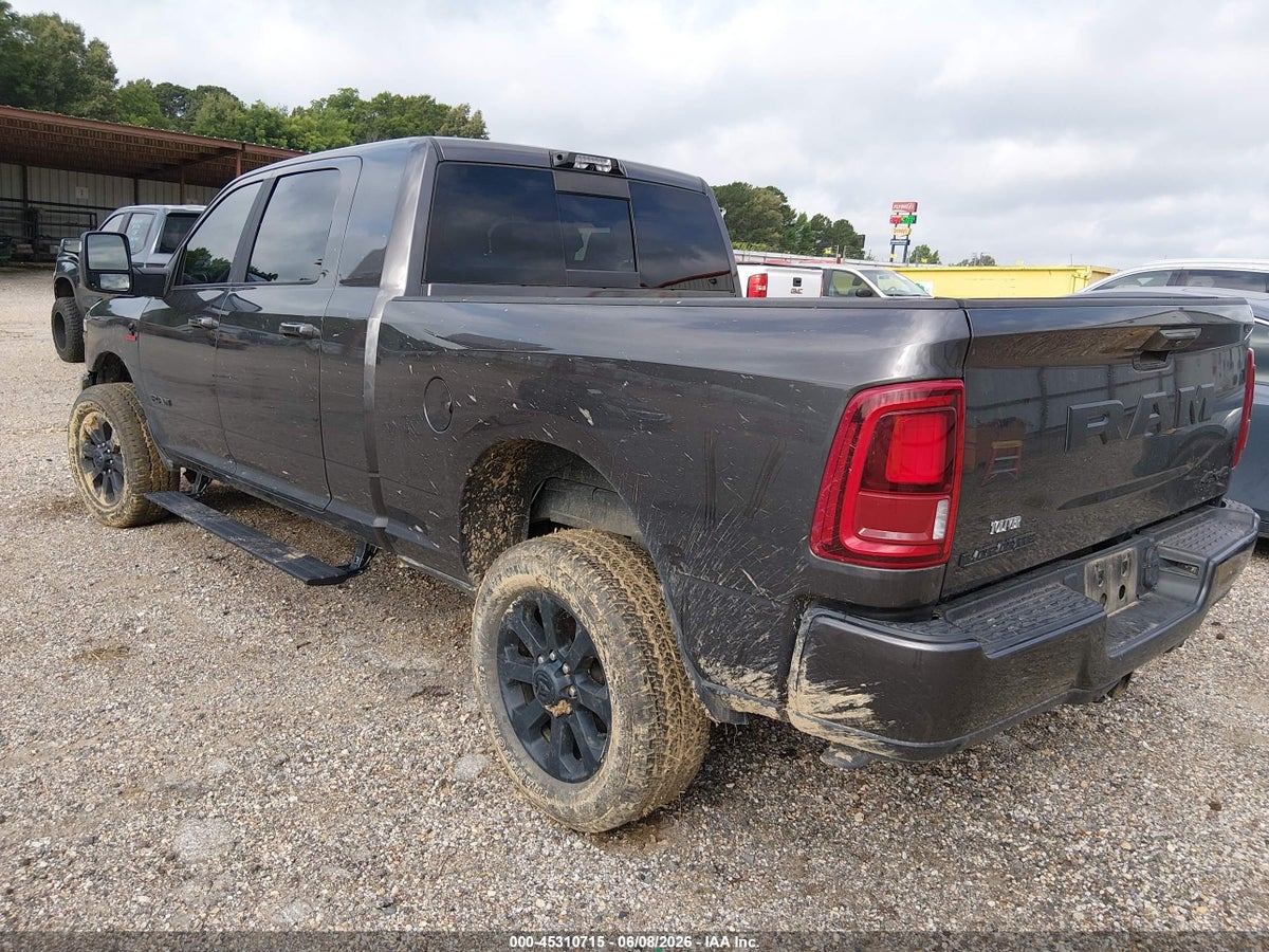2025 RAM 2500 LARAMIE 4X4 6'4 BOX — снимка 3