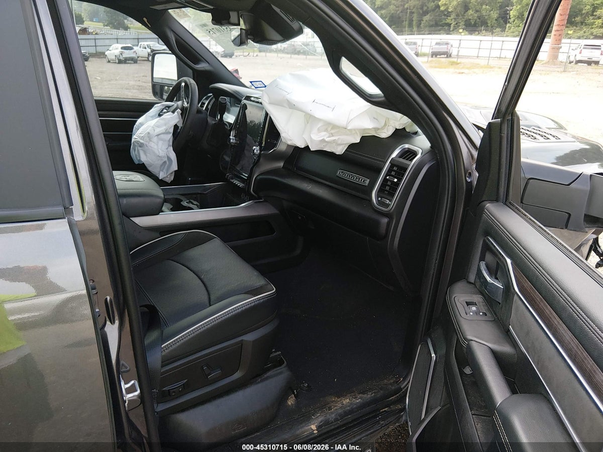 2025 RAM 2500 LARAMIE 4X4 6'4 BOX — снимка 5