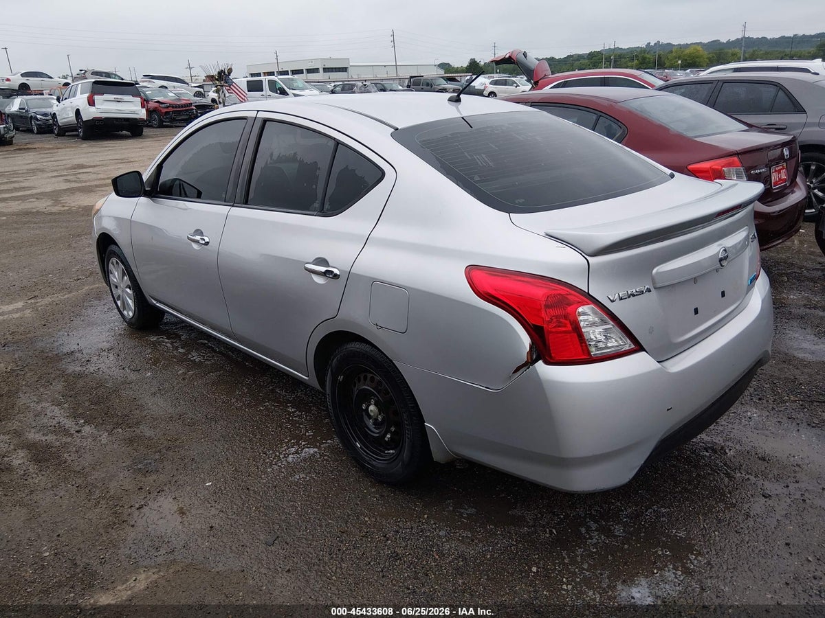 2015 NISSAN VERSA 1.6 SV — снимка 3