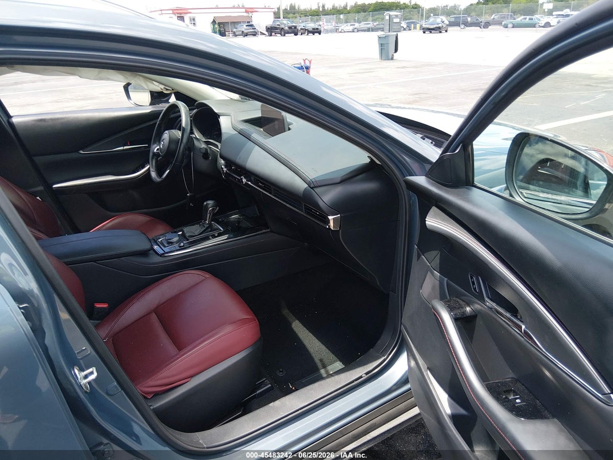 2022 MAZDA CX-30 CARBON EDITION — снимка 5
