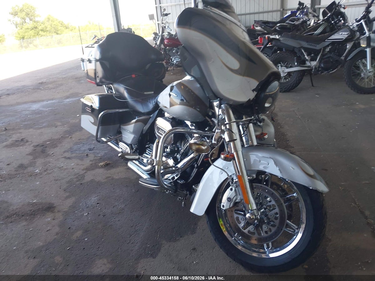 2013 HARLEY-DAVIDSON FLHTCUSE CVO ULTRA CLS ELECTRA GLD