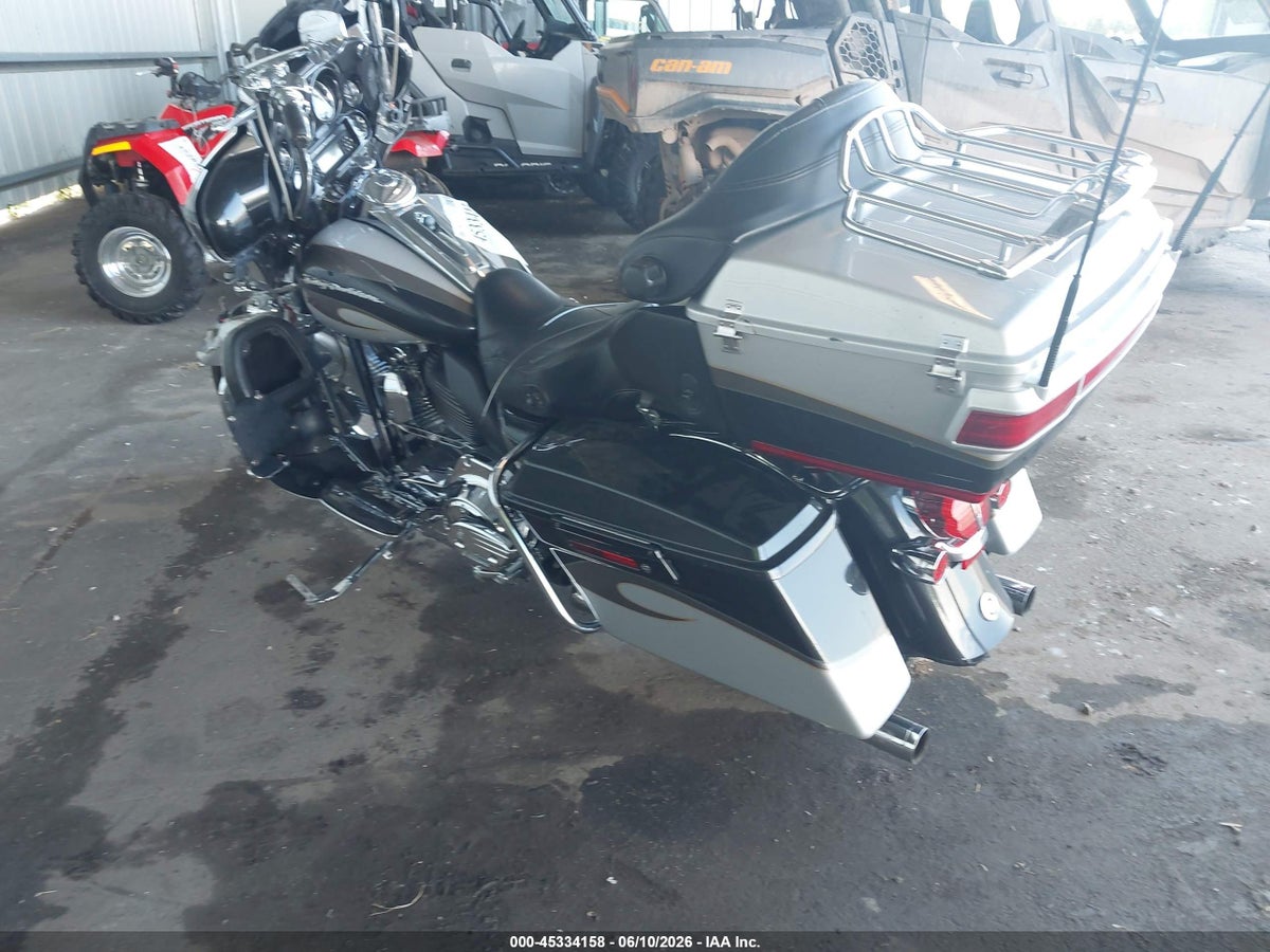 2013 HARLEY-DAVIDSON FLHTCUSE CVO ULTRA CLS ELECTRA GLD — снимка 3