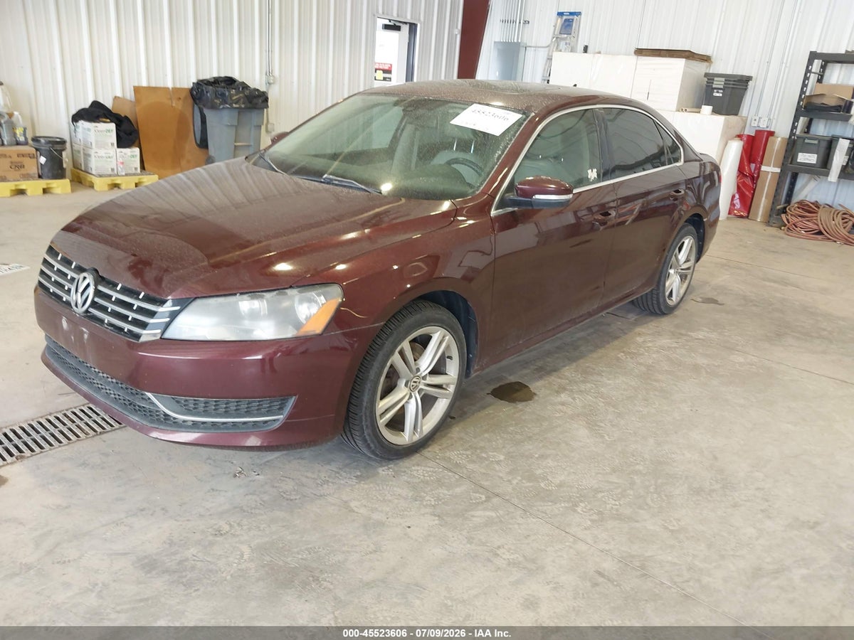 2014 VOLKSWAGEN PASSAT 2.0L TDI SE — снимка 2