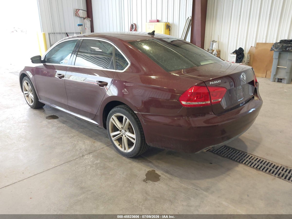 2014 VOLKSWAGEN PASSAT 2.0L TDI SE — снимка 3