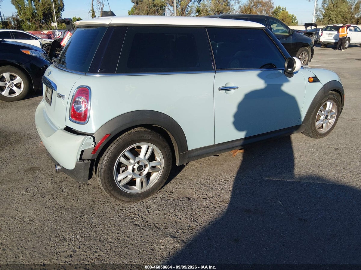 2013 MINI HARDTOP COOPER — снимка 4