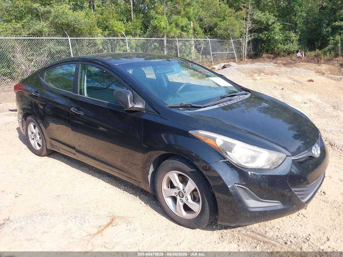 2015 HYUNDAI ELANTRA SE