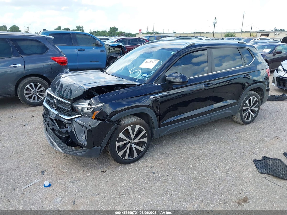2022 VOLKSWAGEN TAOS 1.5T SE — снимка 2