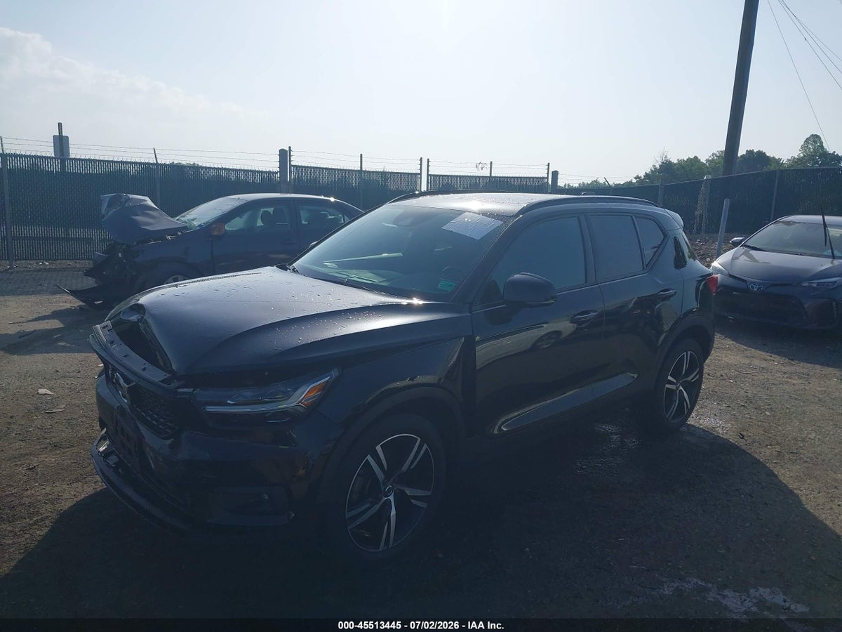 2021 VOLVO XC40 T5 R-DESIGN — снимка 2