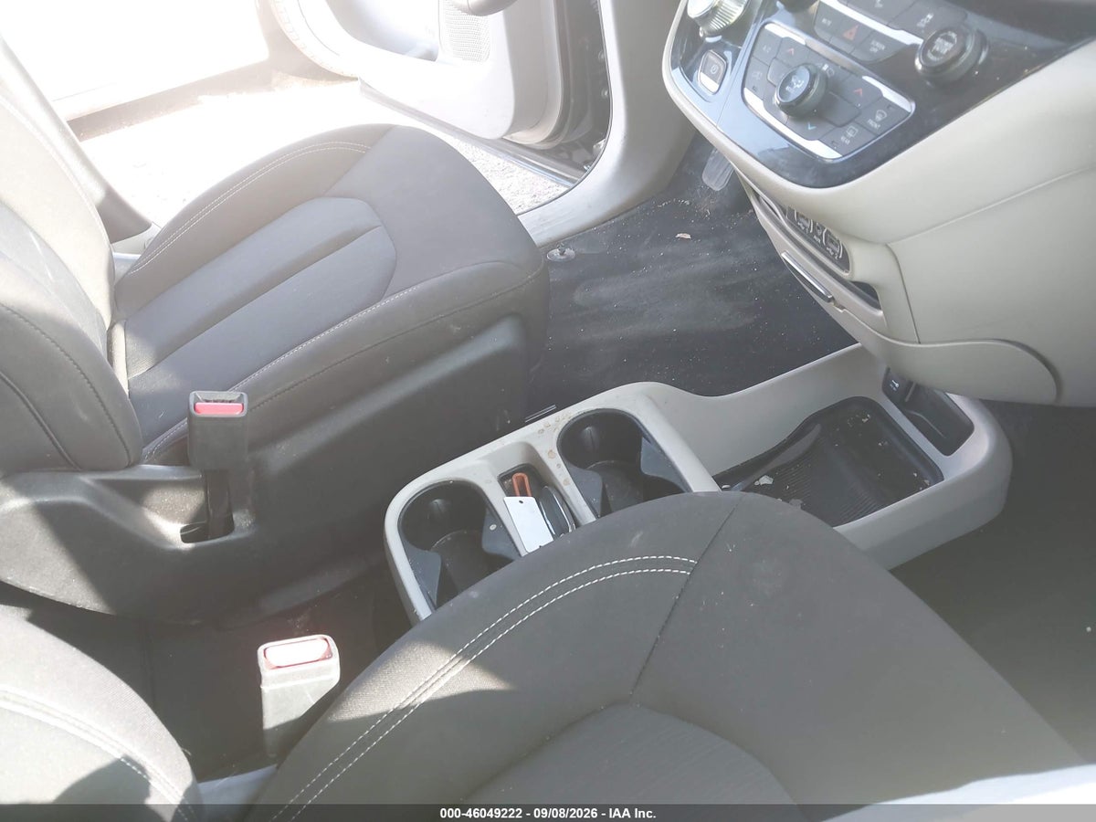 2023 CHRYSLER VOYAGER LX — снимка 5