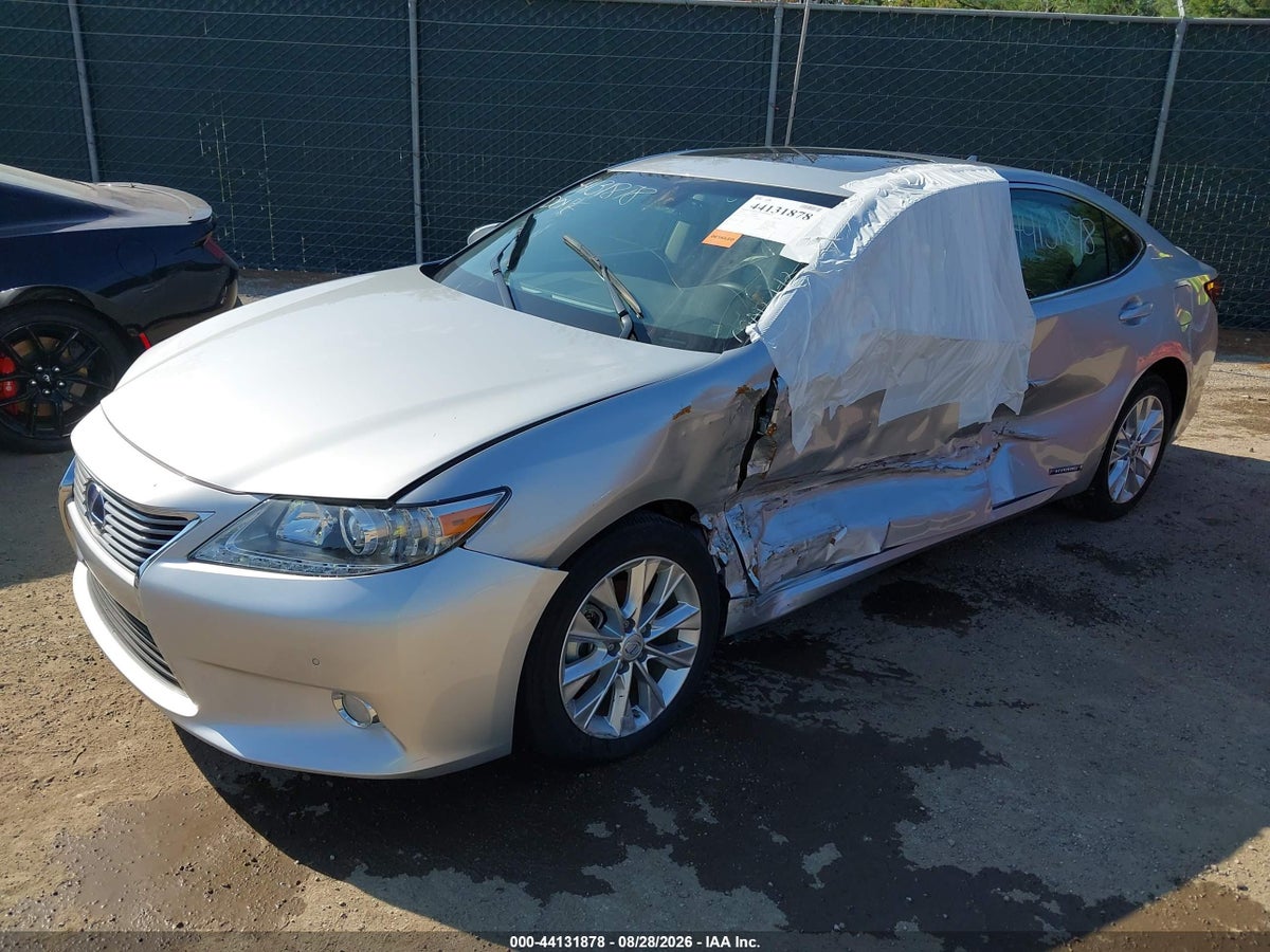 2013 LEXUS ES 300H — снимка 2