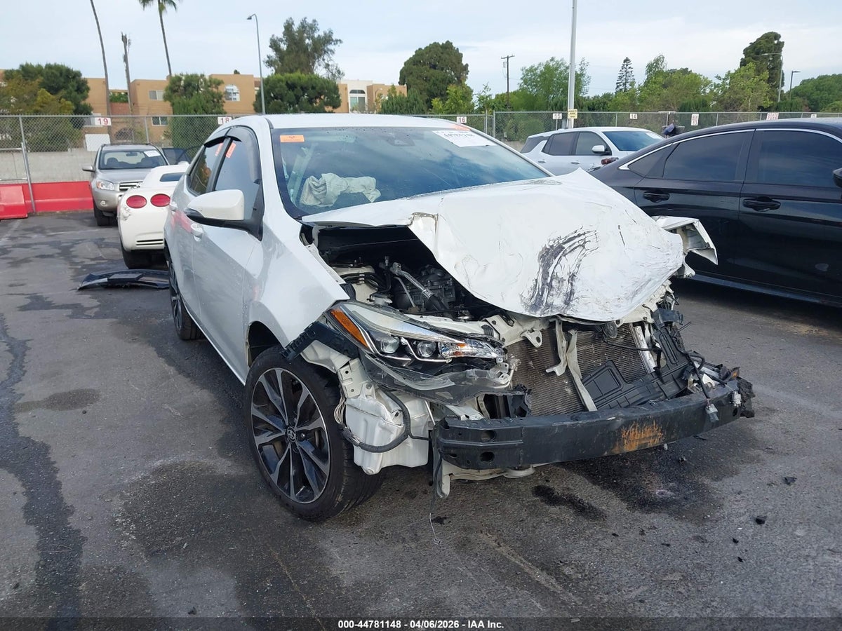 2019 TOYOTA COROLLA SE