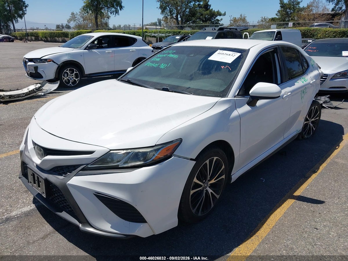 2019 TOYOTA CAMRY SE — снимка 2