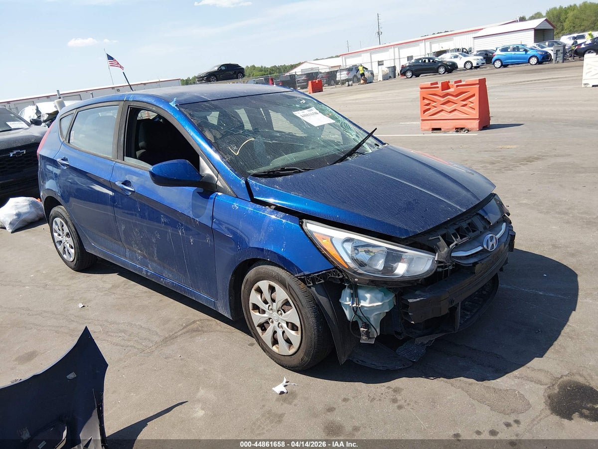 2017 HYUNDAI ACCENT SE