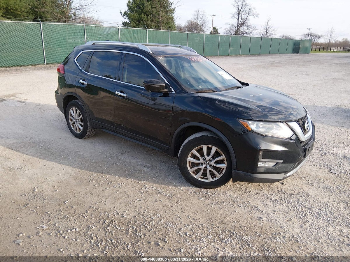 2017 NISSAN ROGUE SV