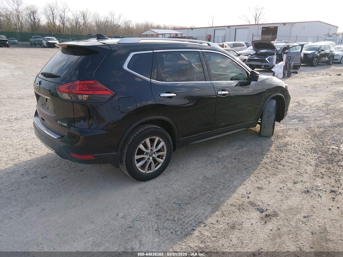 2017 NISSAN ROGUE SV — снимка 4