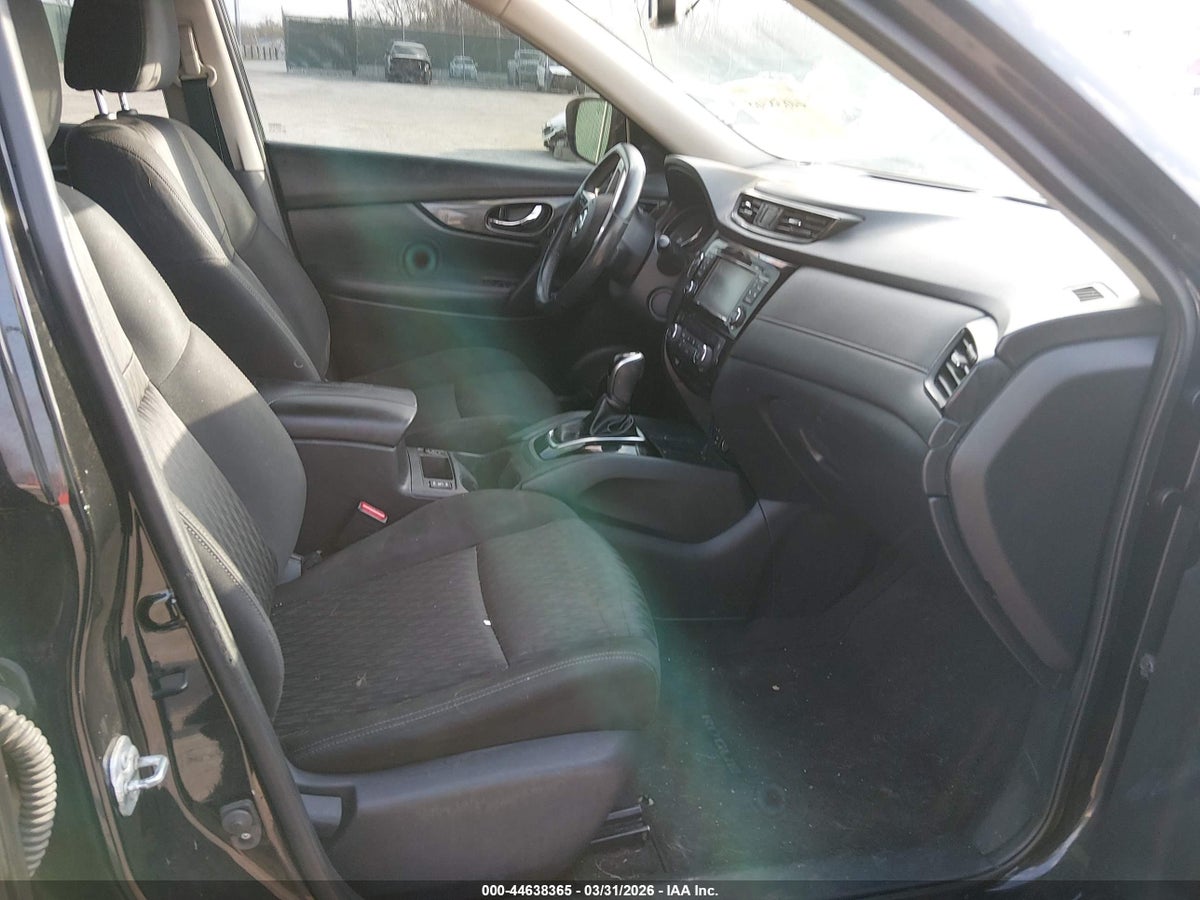 2017 NISSAN ROGUE SV — снимка 5