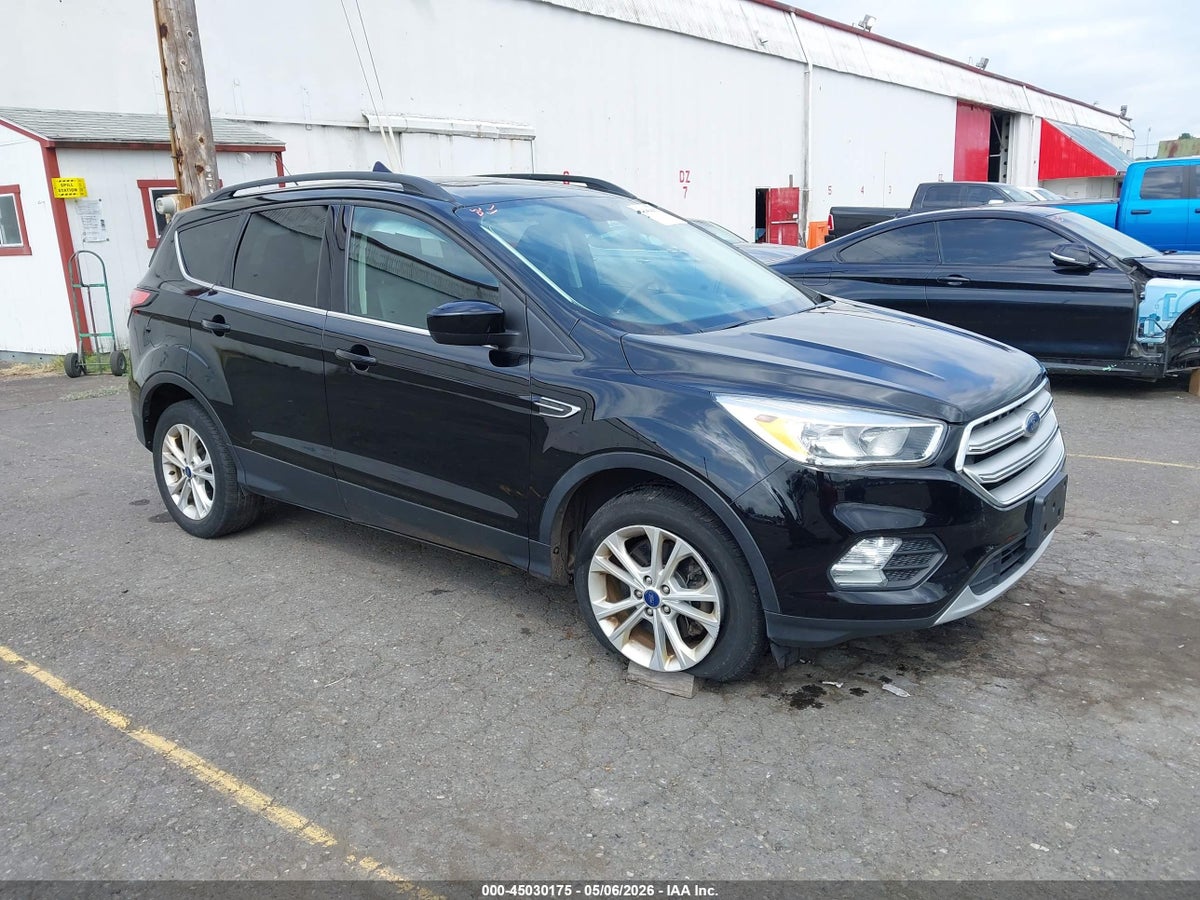 2018 FORD ESCAPE SE