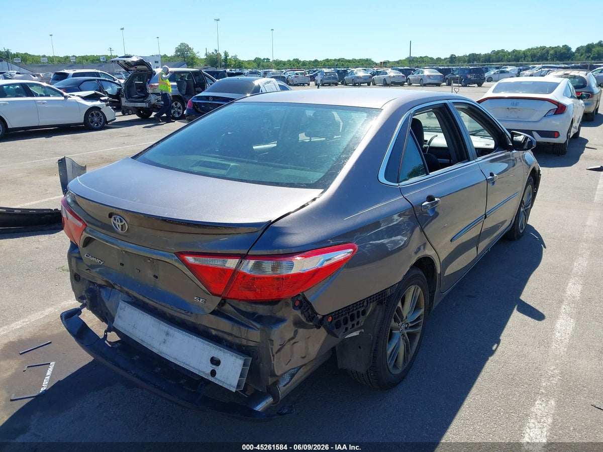 2015 TOYOTA CAMRY SE — снимка 4