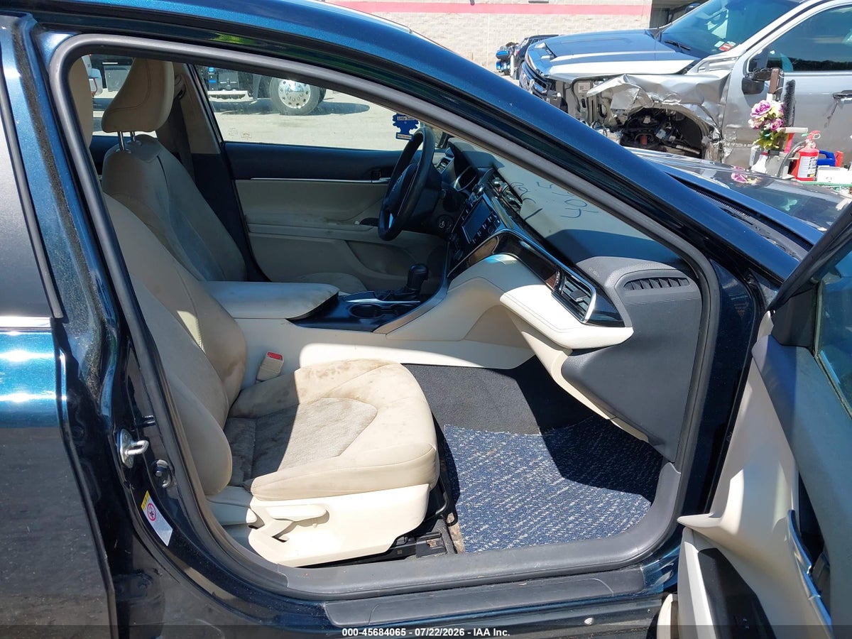 2018 TOYOTA CAMRY LE — снимка 5