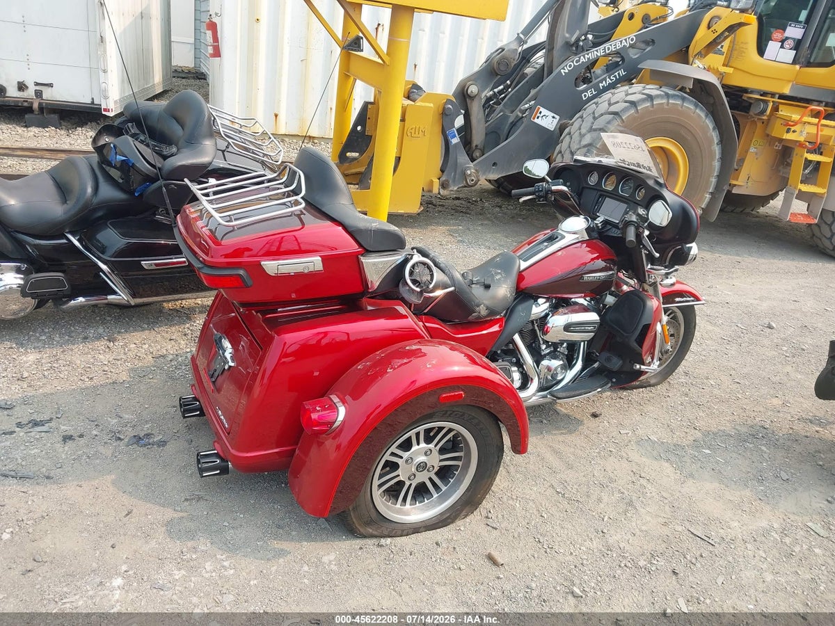 2018 HARLEY-DAVIDSON FLHTCUTG TRI GLIDE ULTRA — снимка 4