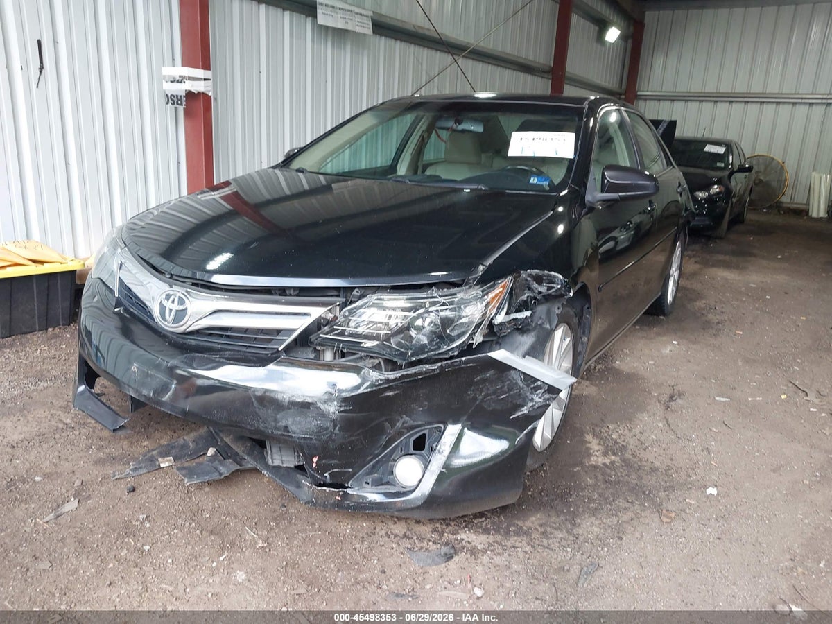 2012 TOYOTA CAMRY XLE V6 — снимка 2