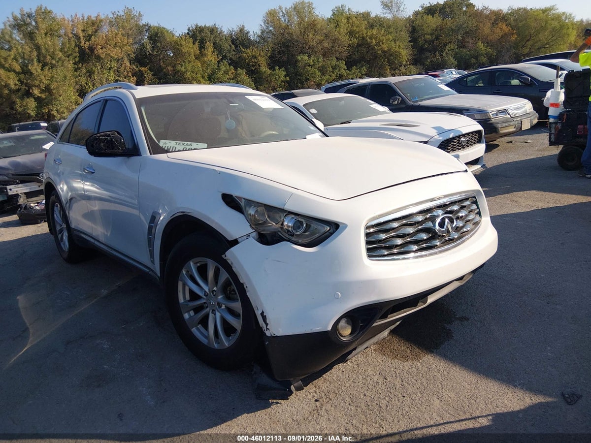2011 INFINITI FX35