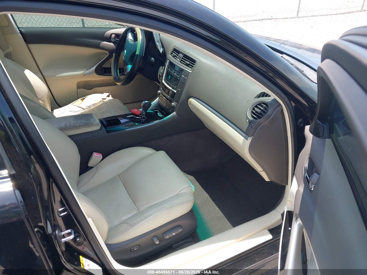 2012 LEXUS IS 250 — снимка 5