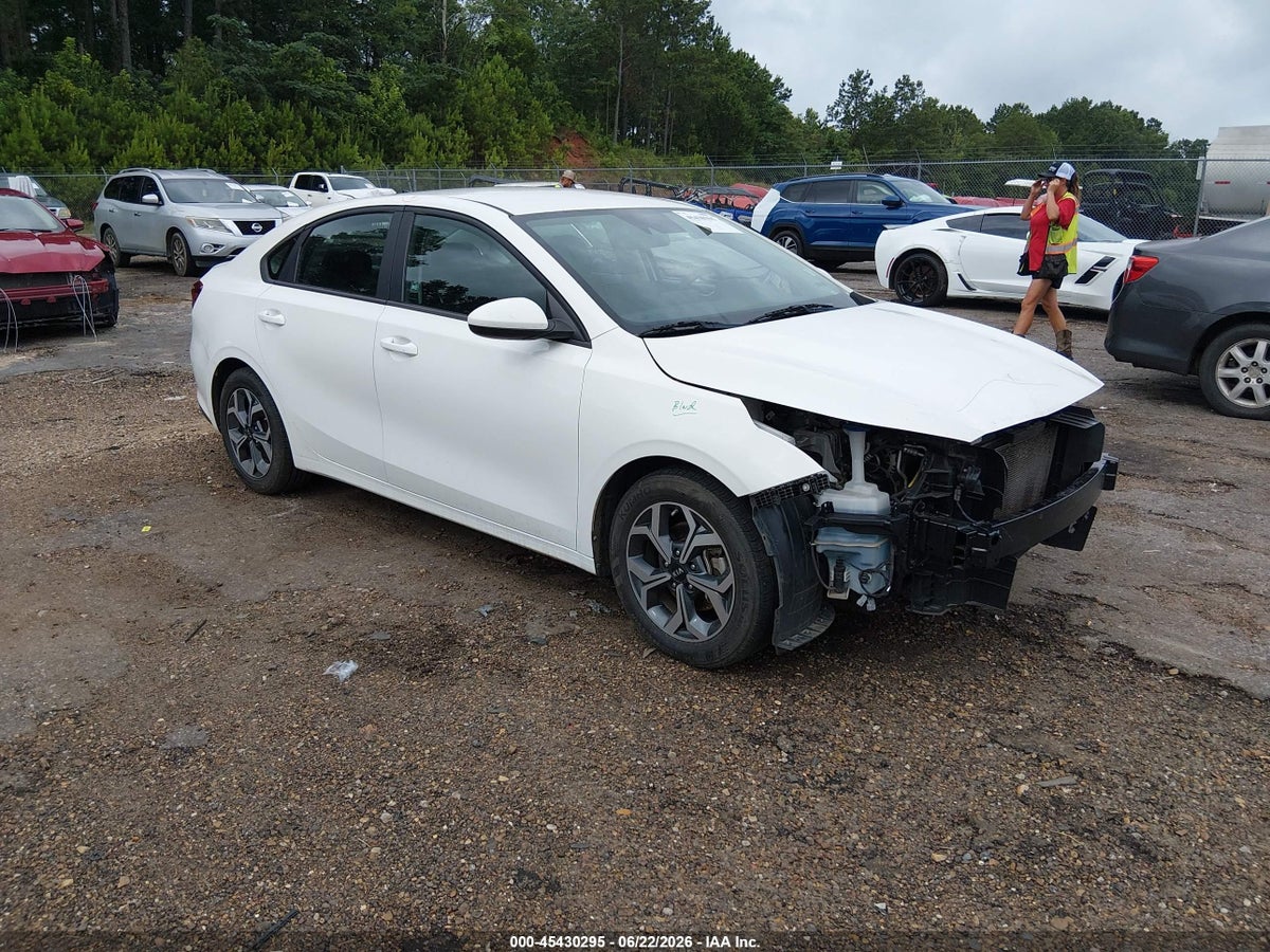2020 KIA FORTE LXS