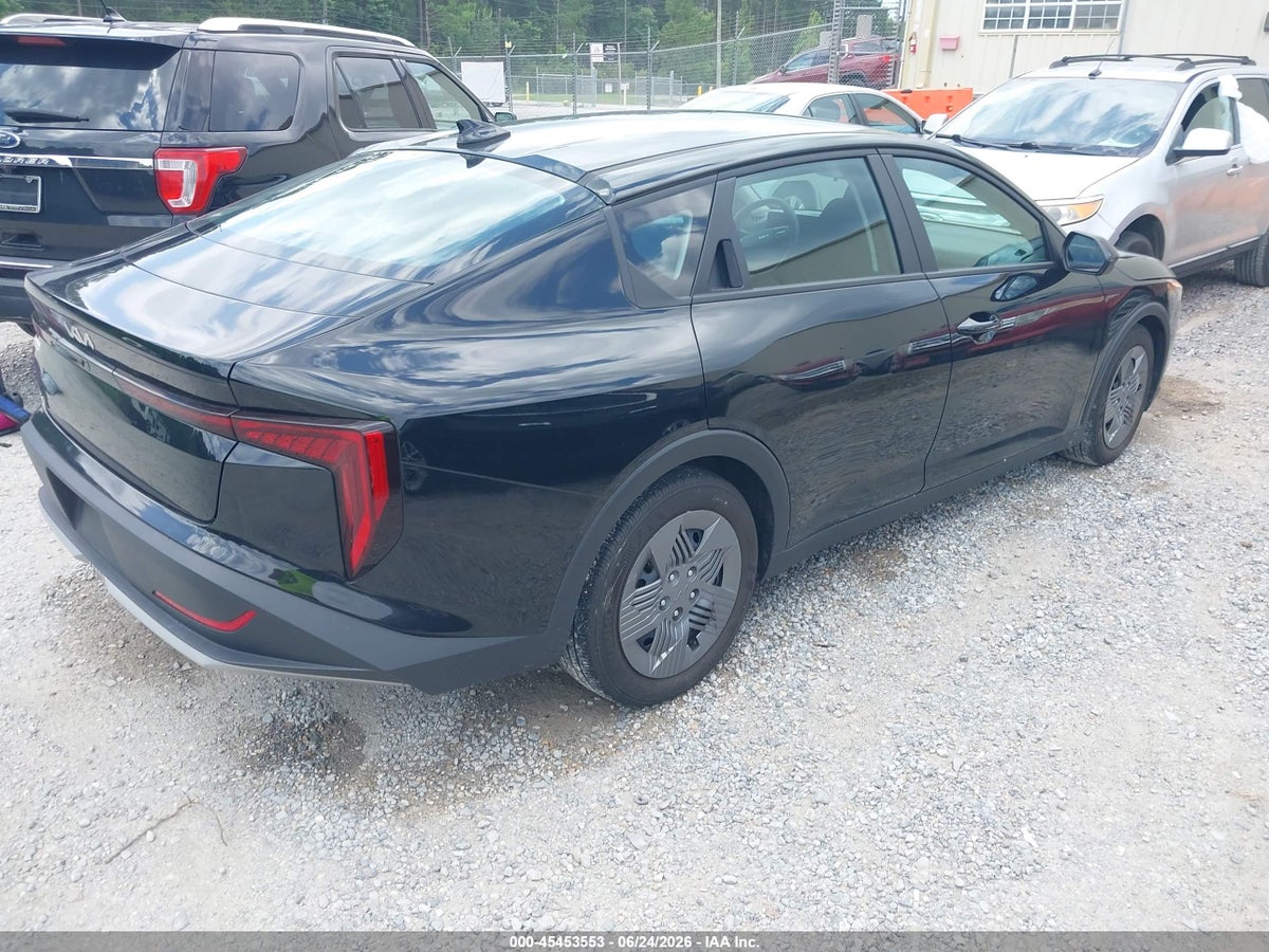 2025 KIA K4 LX — снимка 4