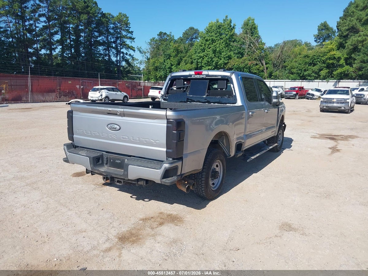 2023 FORD F-250 LARIAT — снимка 4