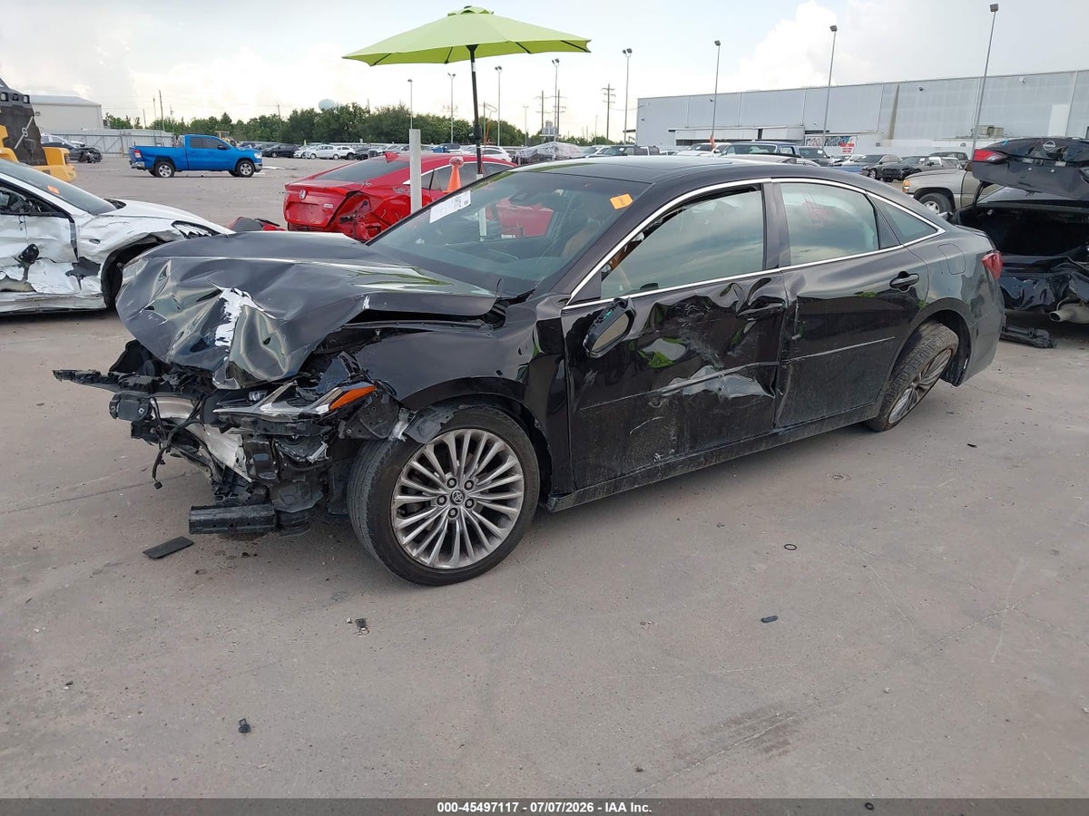 2019 TOYOTA AVALON LIMITED — снимка 2
