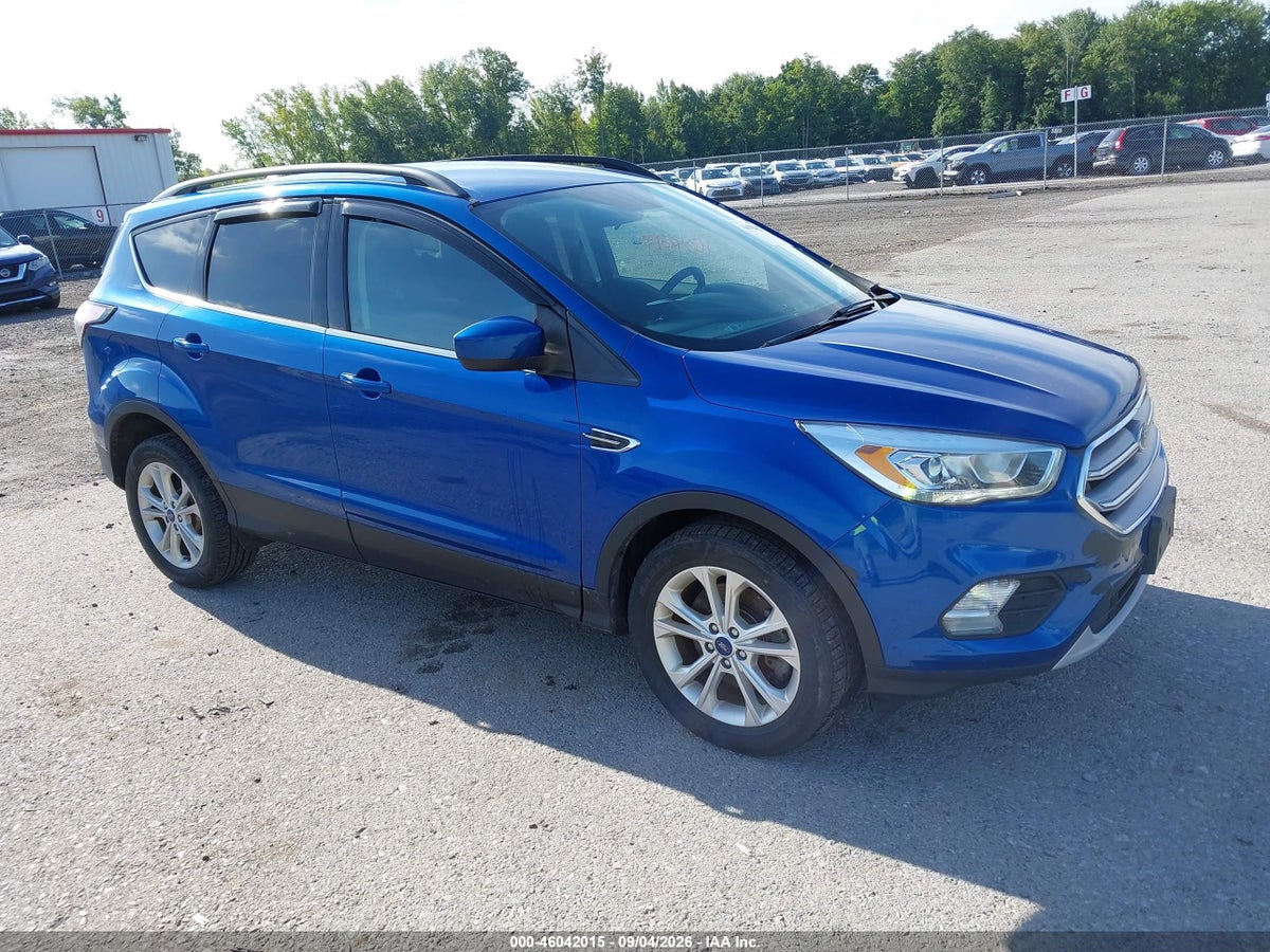 2017 FORD ESCAPE SE