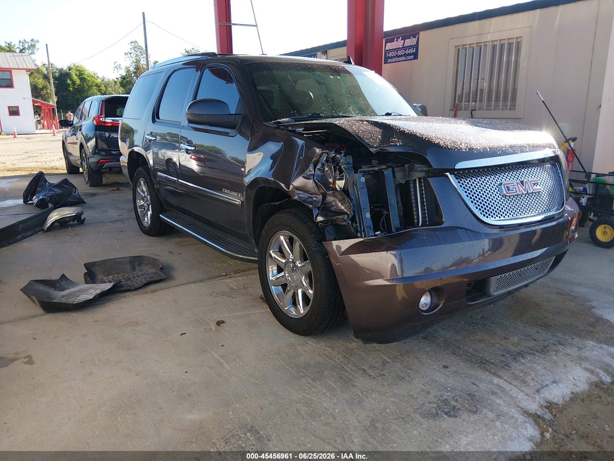 2011 GMC YUKON DENALI