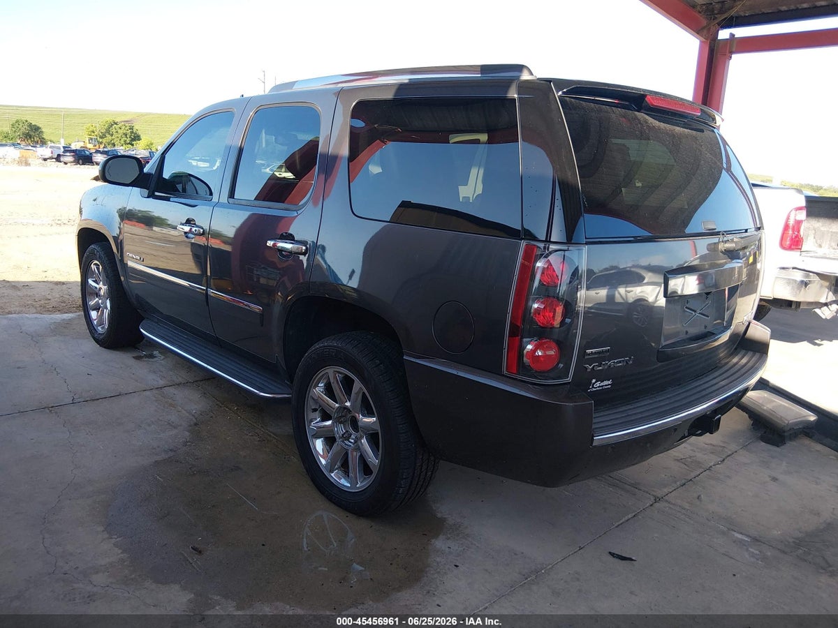 2011 GMC YUKON DENALI — снимка 3