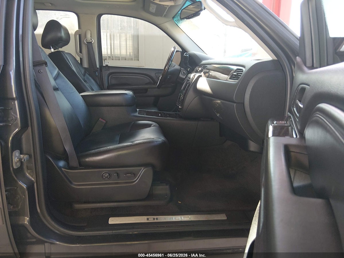 2011 GMC YUKON DENALI — снимка 5