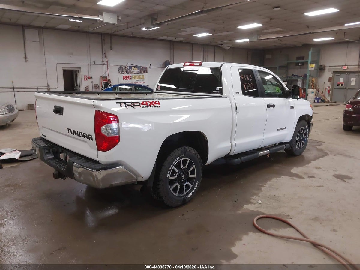 2015 TOYOTA TUNDRA SR5 5.7L V8 — снимка 4