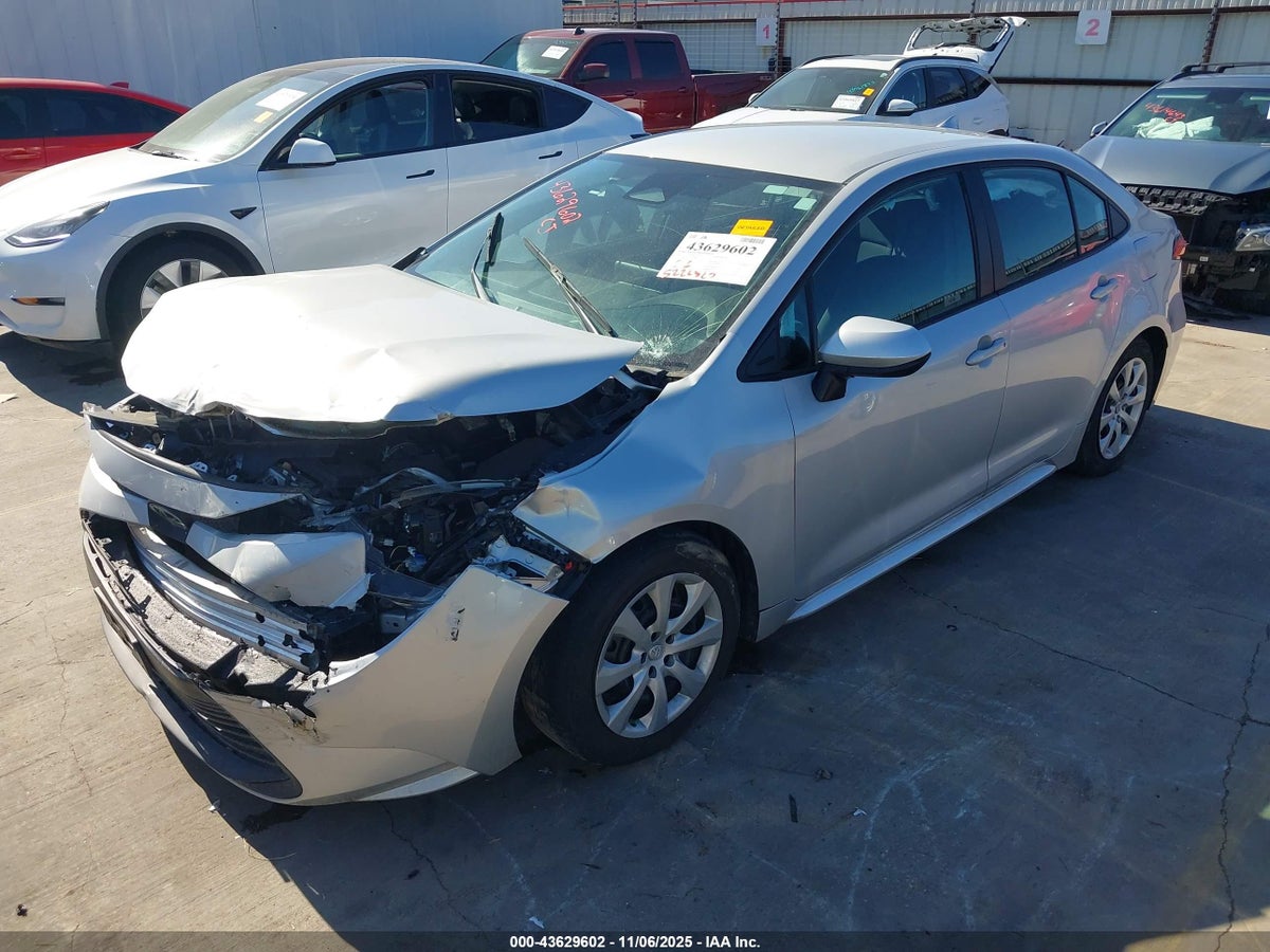 2023 TOYOTA COROLLA LE — снимка 2