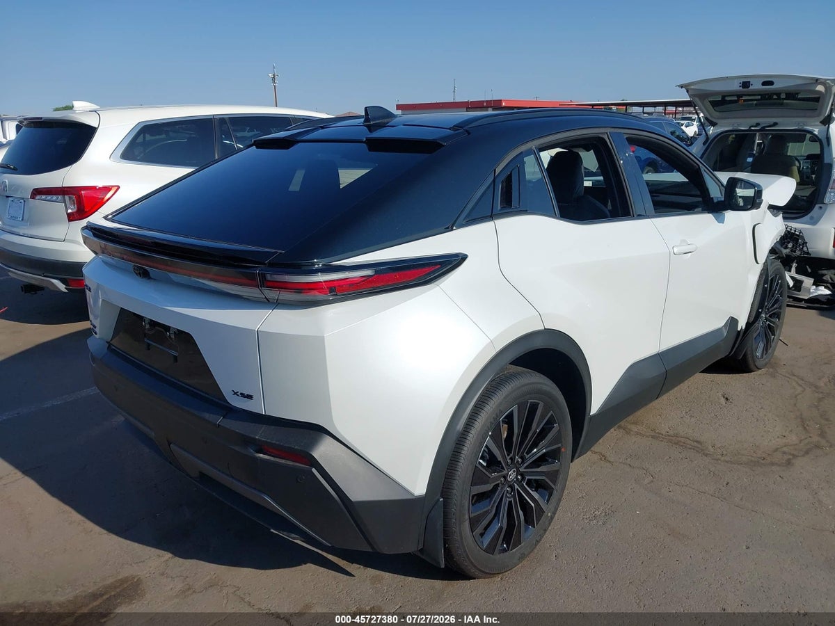 2026 TOYOTA C-HR XSE — снимка 4