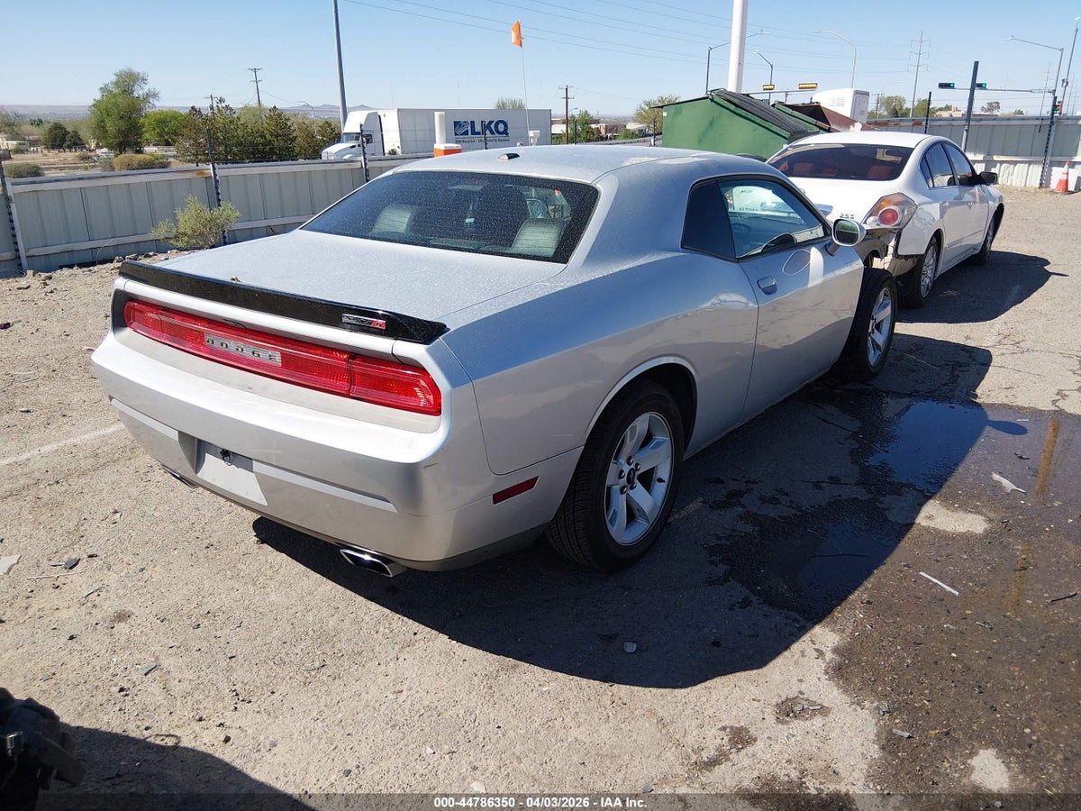 2012 DODGE CHALLENGER SXT — снимка 4