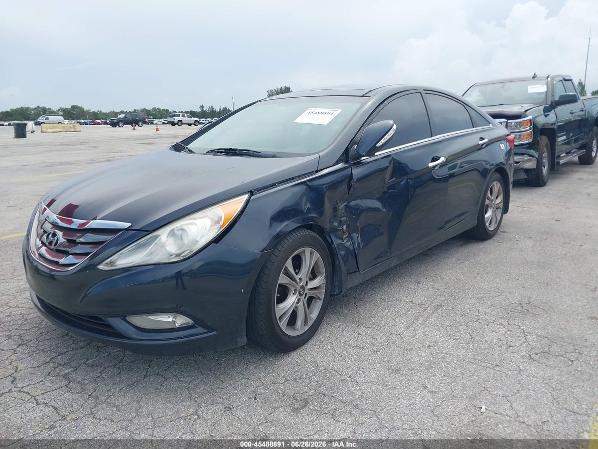 2013 HYUNDAI SONATA LIMITED — снимка 2