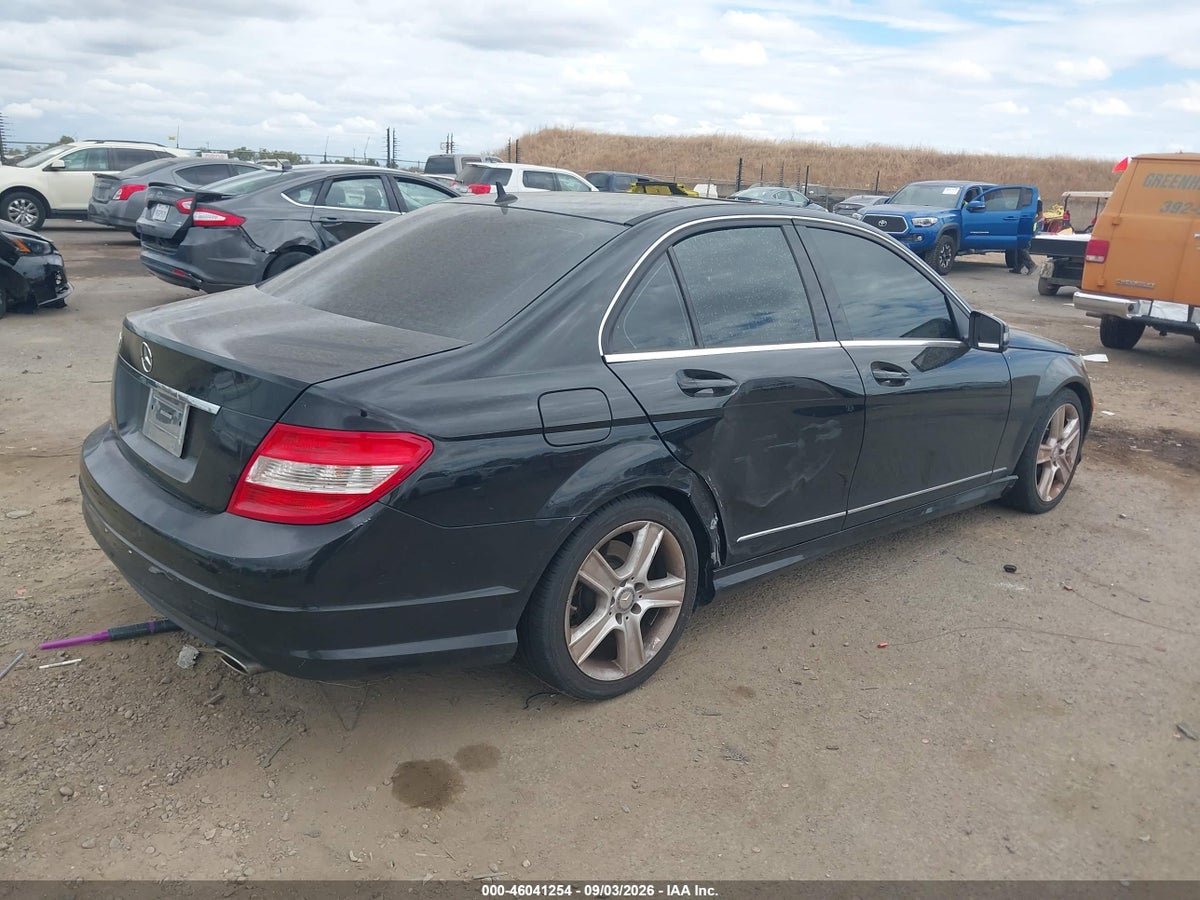 2010 MERCEDES-BENZ C 300 LUXURY/SPORT — снимка 4