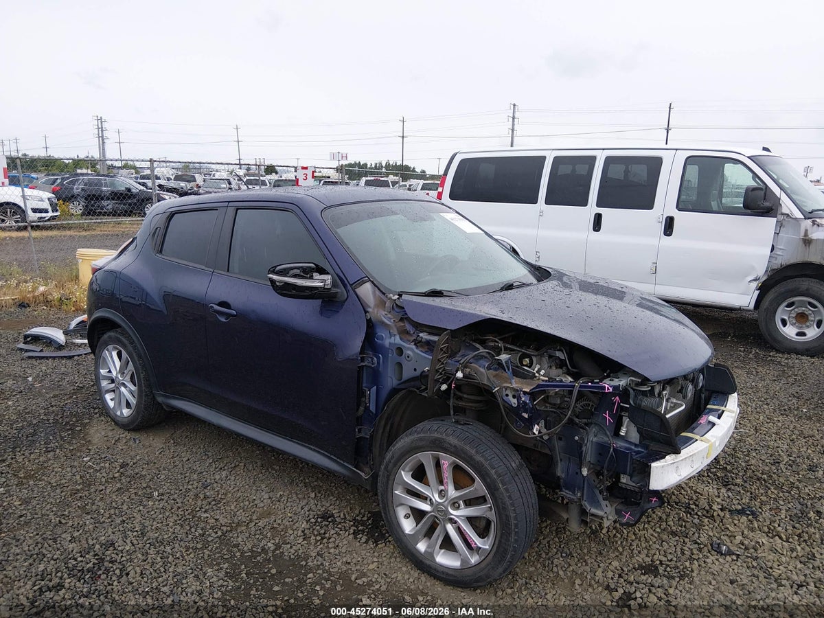 2015 NISSAN JUKE S