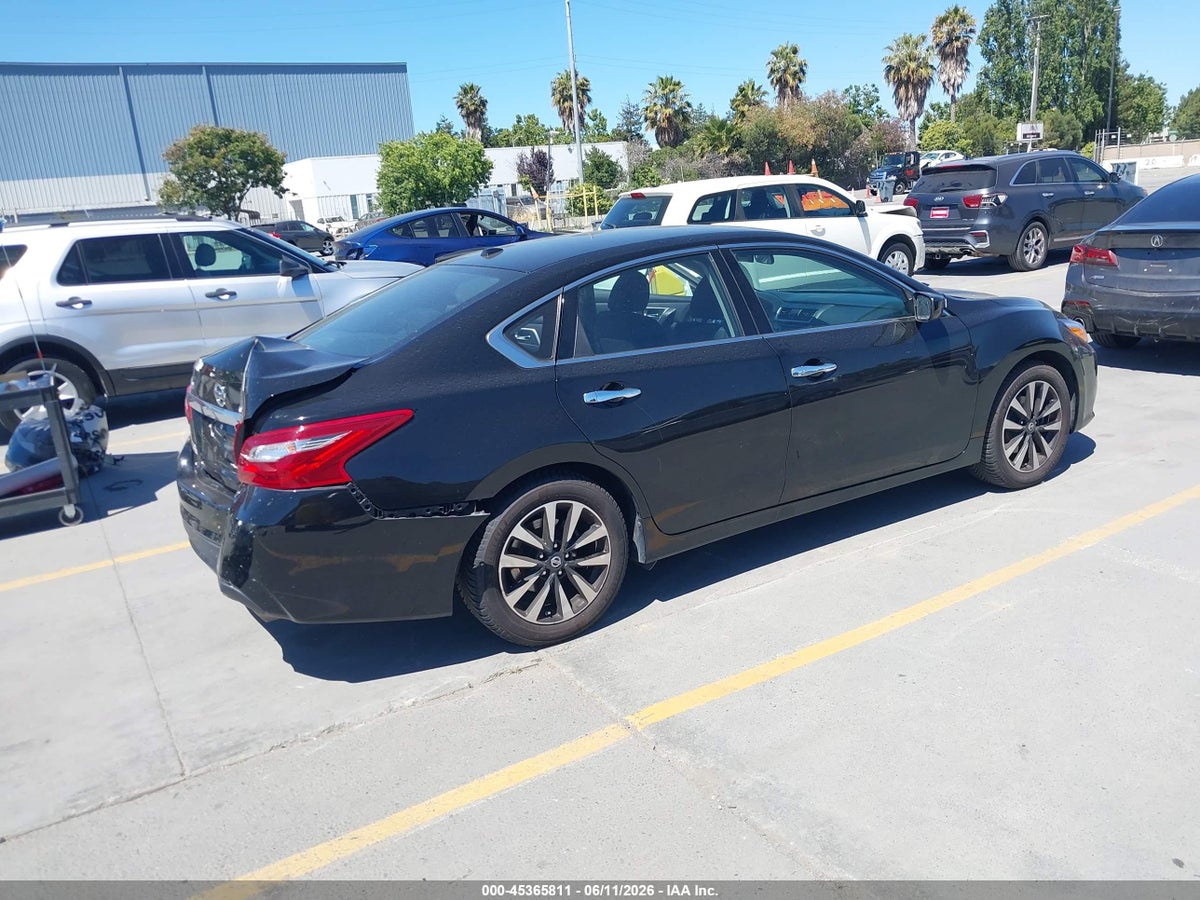 2018 NISSAN ALTIMA 2.5 SV — снимка 4
