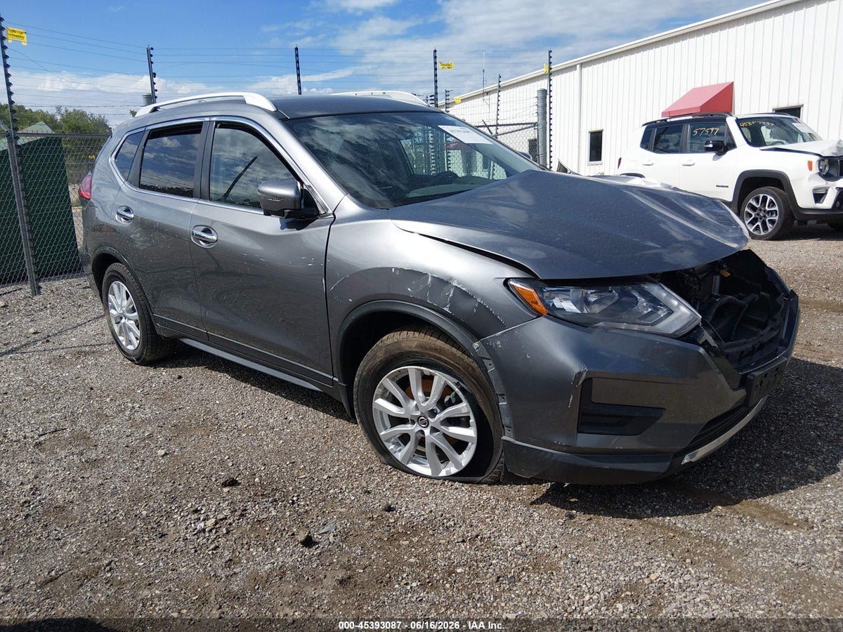 2017 NISSAN ROGUE SV