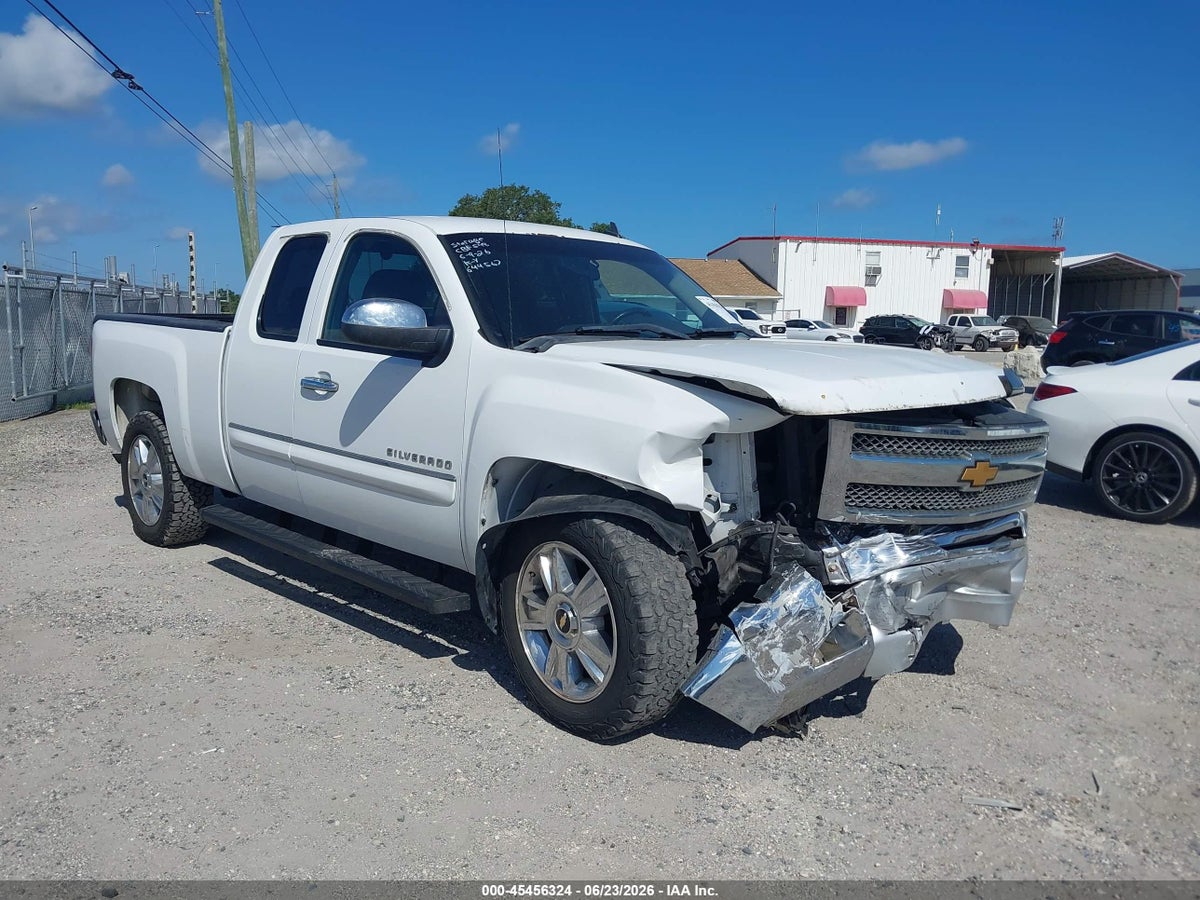 2013 CHEVROLET SILVERADO 1500 LT
