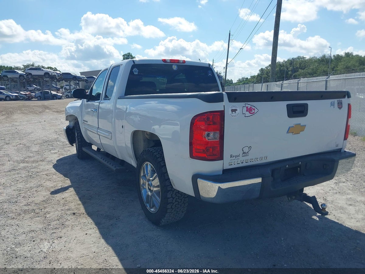 2013 CHEVROLET SILVERADO 1500 LT — снимка 3